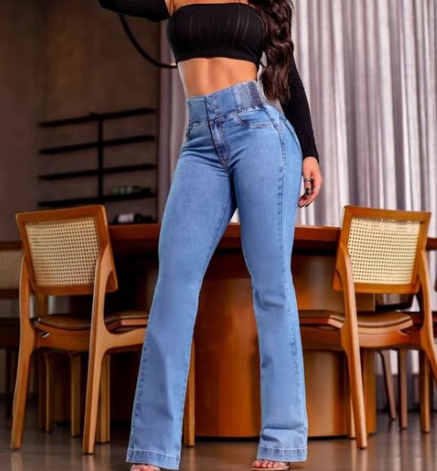 🌸Retro Chic🌸Stretch Flare Jeans With A High Waist - Perfect for Spring!
