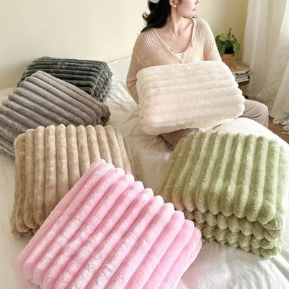 🎅Xmas Hot Sales - 50% OFF🛏️Thickened Rabbit Plush&Milk Velvet Cover Blanket